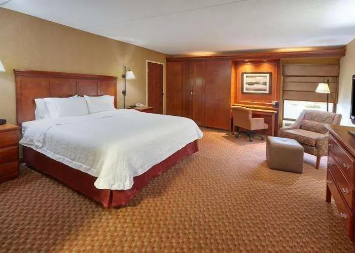 Hotel Hampton East Peoria