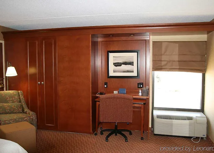 Hampton Hotel East Peoria