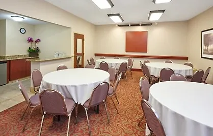 Hotel Hampton 3*